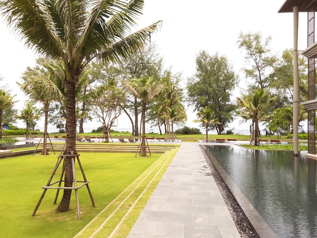 Baan Mai Khao Beach Residence Rum bild